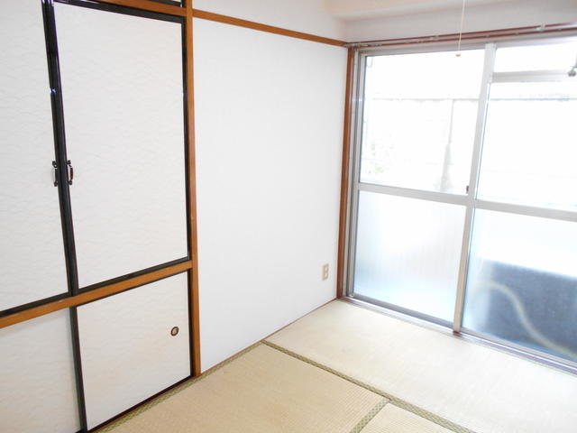 ベッドルーム