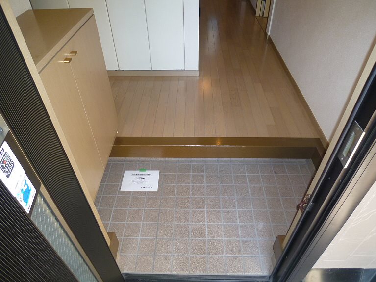 タウンコートセトルE  玄関