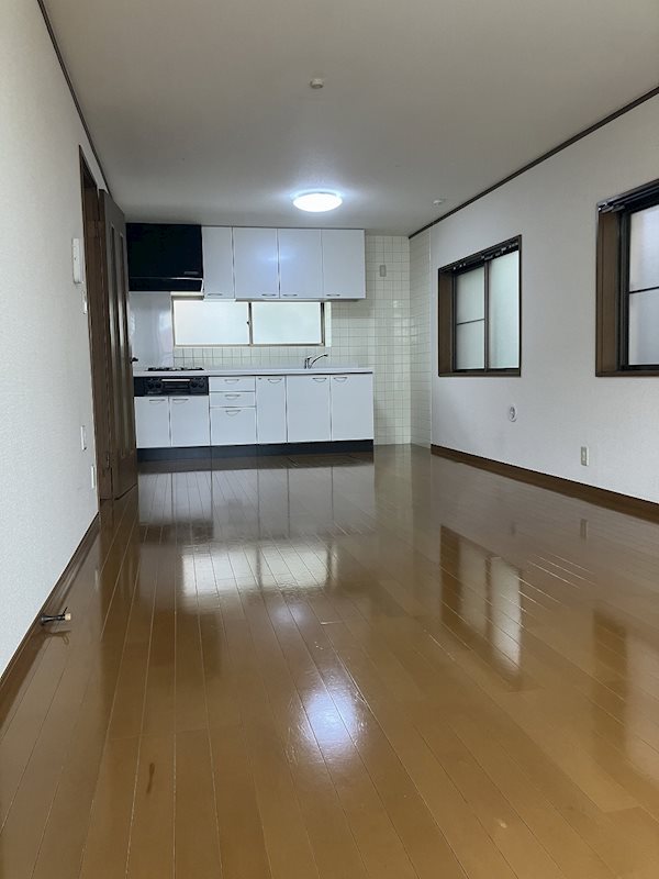 西原町戸建  リビング