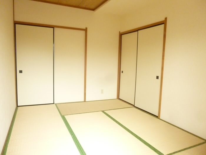 ベッドルーム