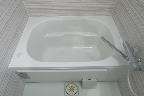 若葉町タウンハウス 風呂画像