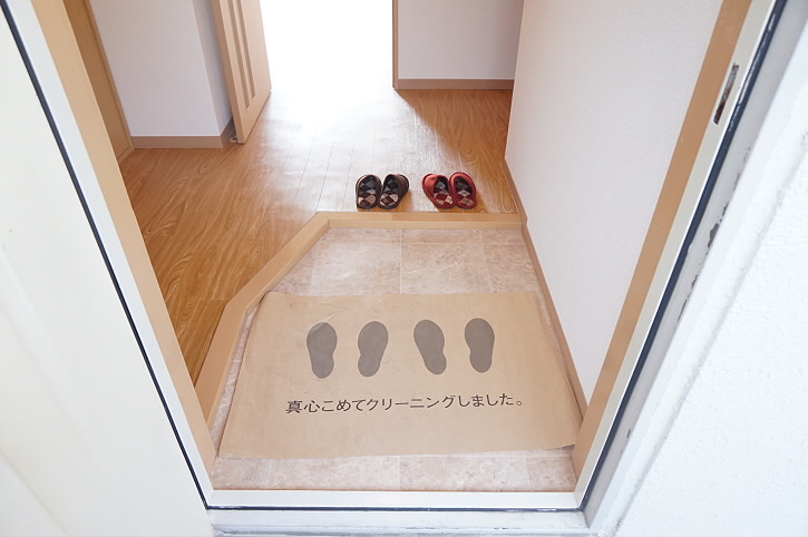 調布ガーデンハイツ   玄関