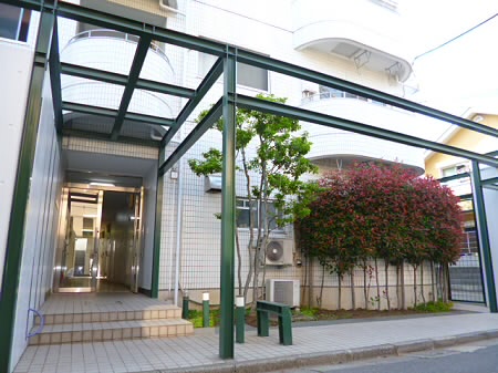 エスタ成田 外観