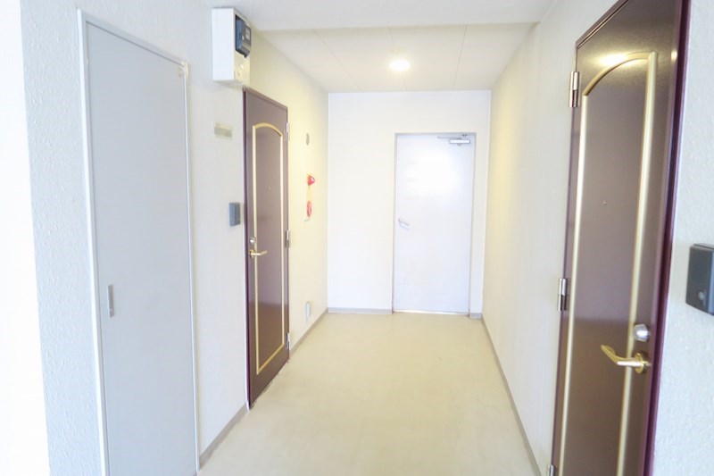 その他27