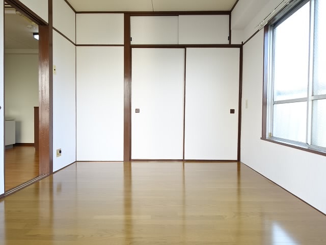 ベッドルーム