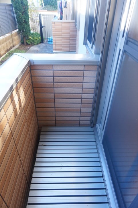 ガーデンヒルズ   ベランダ