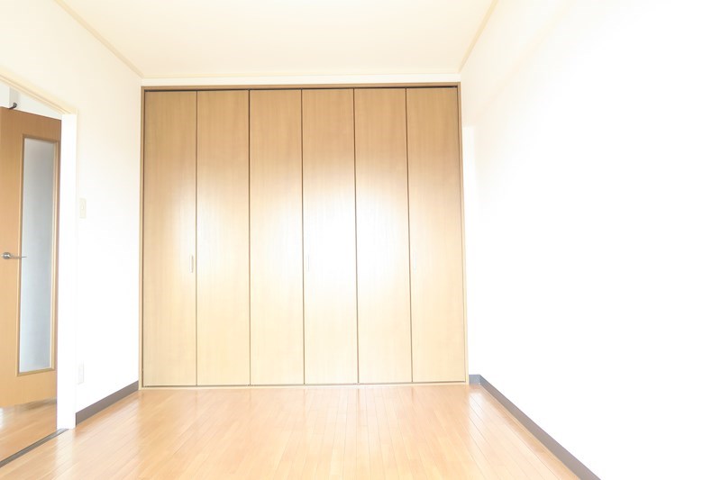 丸玉屋小勝ビル　当社管理物件  ベッドルーム