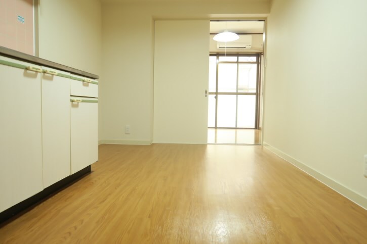 光和ハイム  リビング