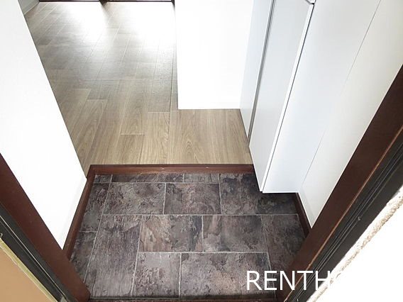 ベルツリーマンション  玄関