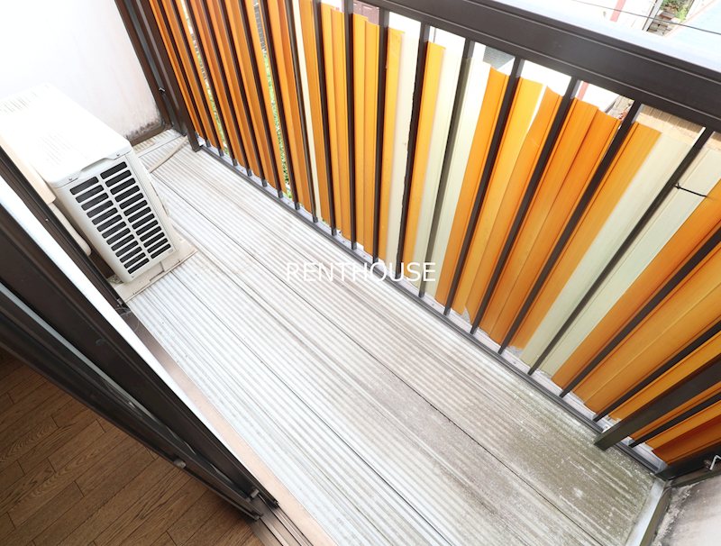 スィーダーハウス   ベランダ