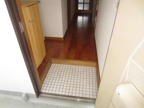 コンフォート国領   玄関