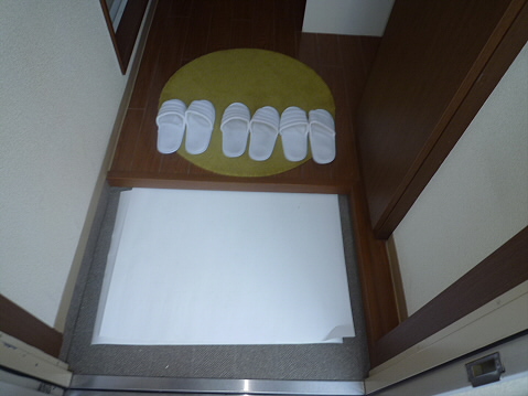 レジデンスハーベスト 玄関