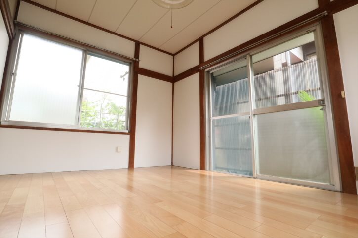 マツヤ貸家  リビング