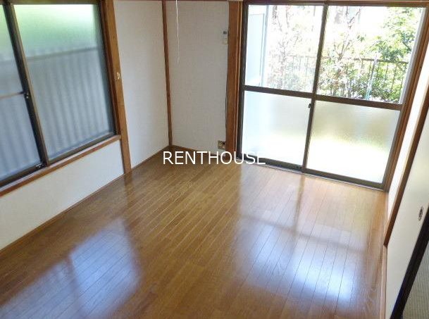 メモリーハウス   リビング