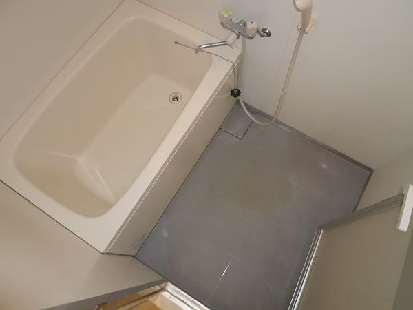 ルビサ―ジュ  風呂画像