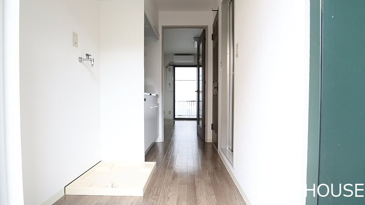 とれじゃあいらんど     玄関