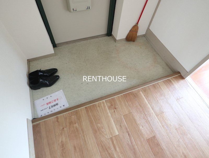 車返団地1街区14号棟  玄関