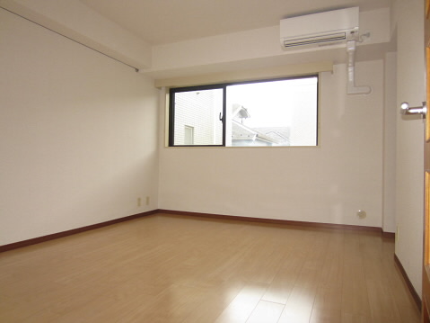 リズ京王多摩川   リビング