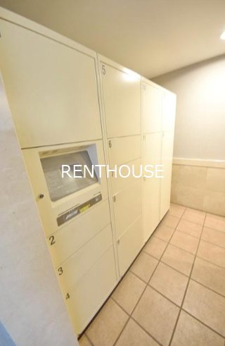 アルソスガーデン調布  玄関