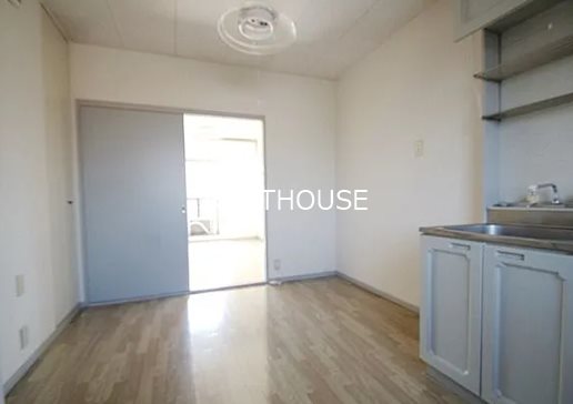 アドバンス多磨B棟 リビング