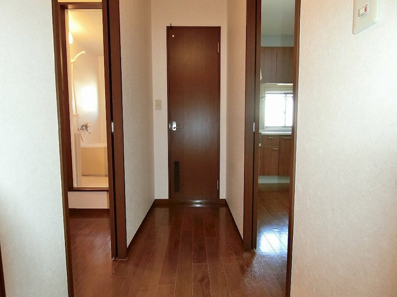 グランシード府中Ⅱ 玄関