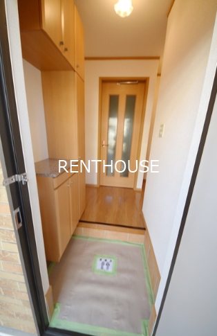 メゾンドグラシュー 玄関