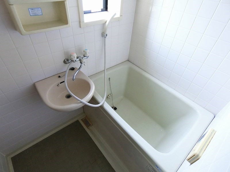 ヴィララックル・ジューン 風呂画像