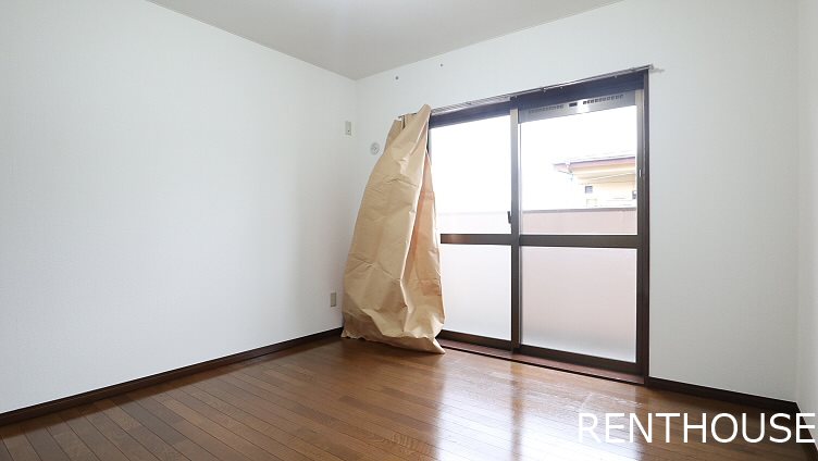 ロイヤルパレス　  ベッドルーム