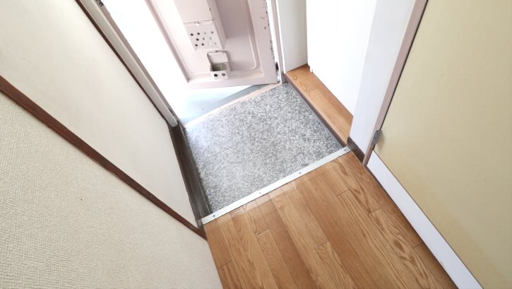 アイダアパート【当店限定物件】    玄関