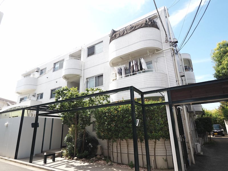 エスタ成田 外観