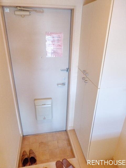 ルアンカパル  玄関