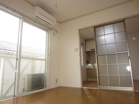 グリーンハイツ東館    リビング