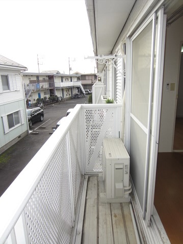 グリーンハイツ東館    ベランダ