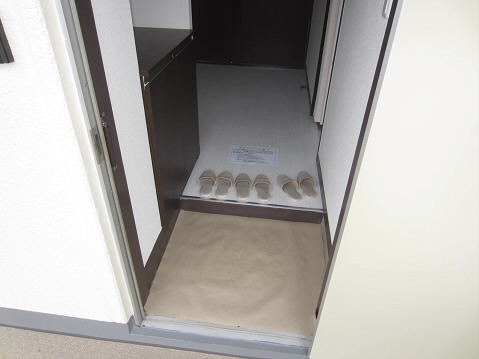 カーサアゼリア  玄関