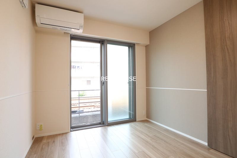 カロリナ   ベッドルーム