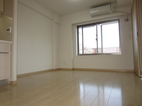 プレミスト調布 リビング