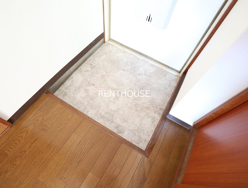 モトキハイツ  玄関