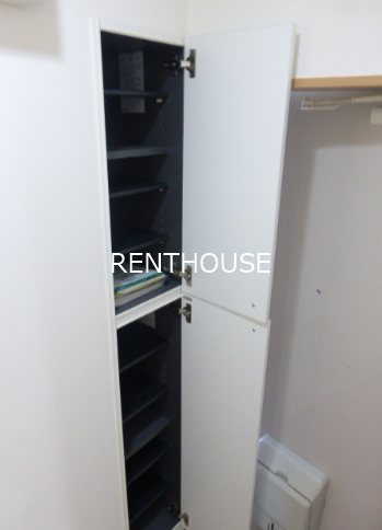 エレガン白糸台 玄関