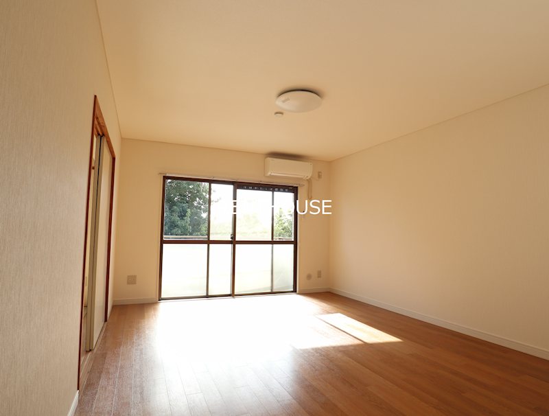 シャルマン成城  リビング