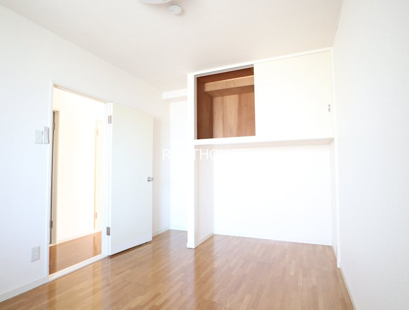 シャルマン成城  ベッドルーム