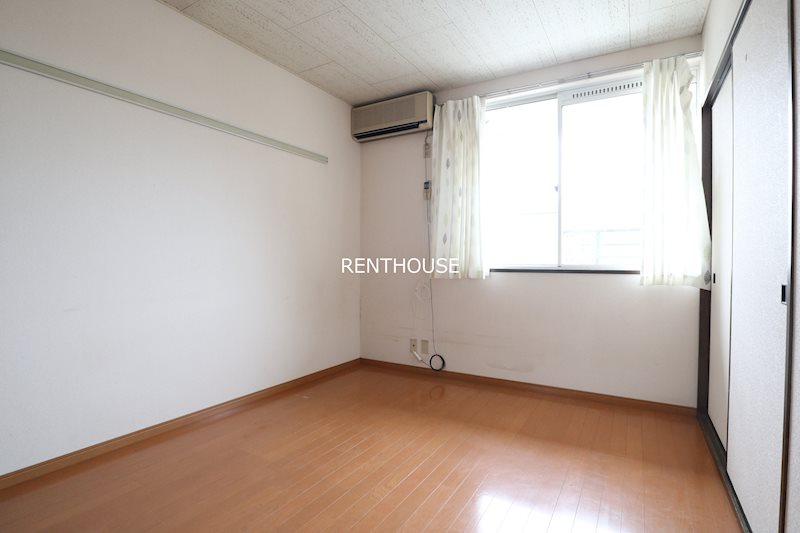 ラズライト リビング