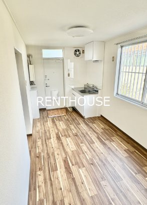 ホワイトハウス   リビング