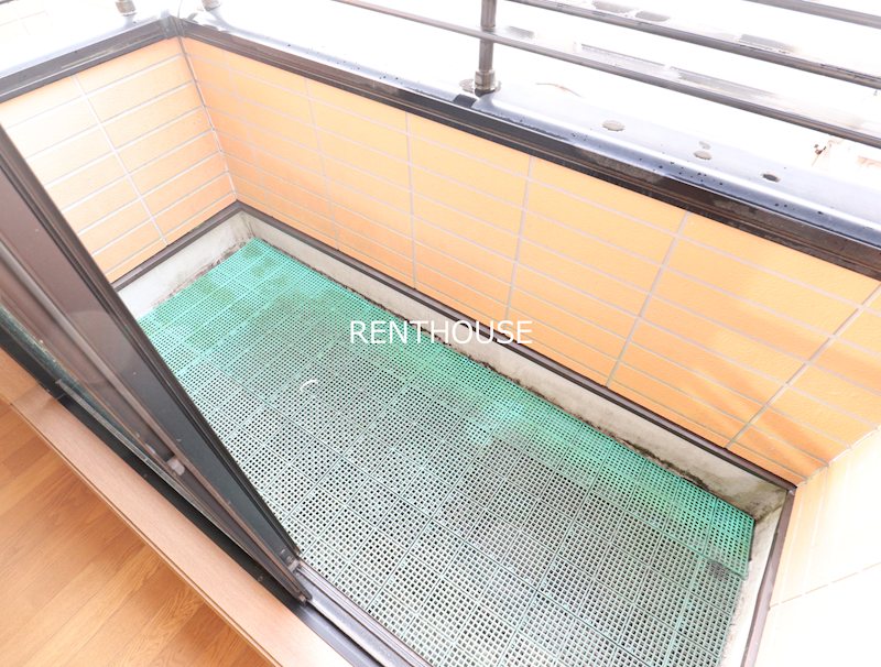 シャランハイツ     ベランダ