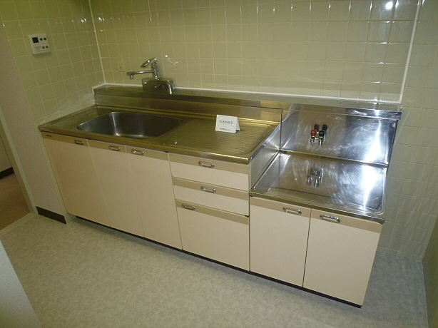 ロイヤルシーダ  キッチン