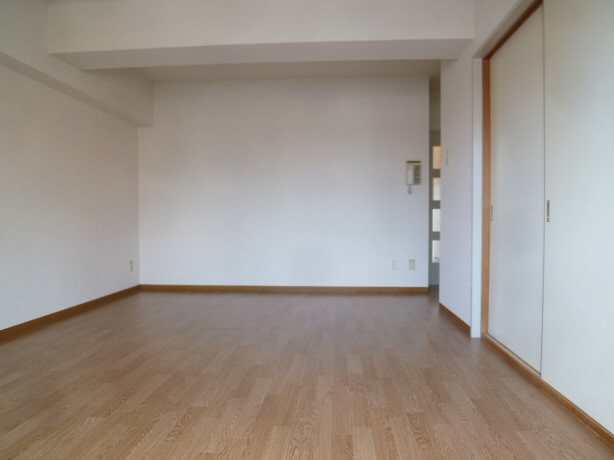 ロイヤルシーダ  ベッドルーム