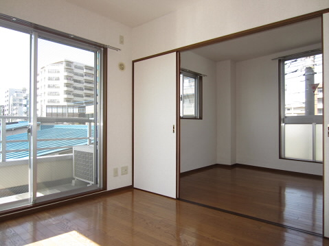 ライフプラザ調布 ベッドルーム