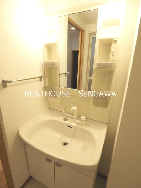 シルヴァン中原 その他5