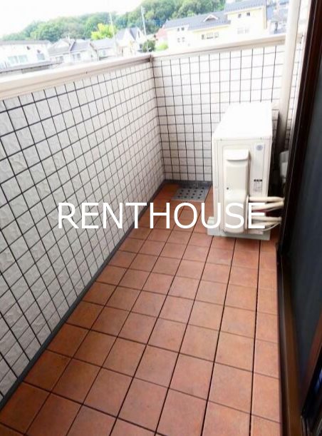 トゥインクルヴィータ  ベランダ