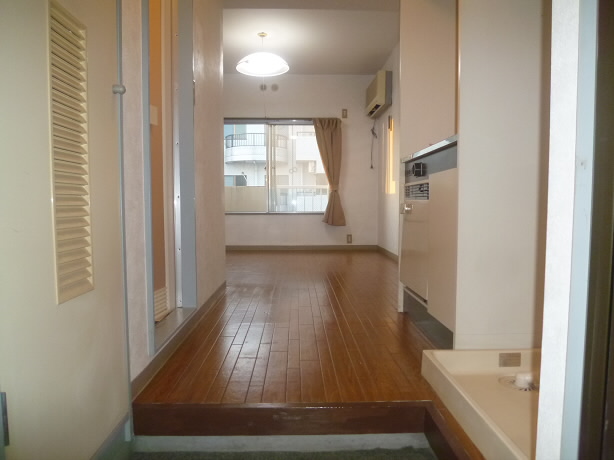 サニーハイム   玄関