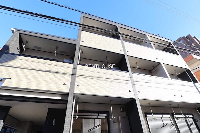 マイユクール  外観